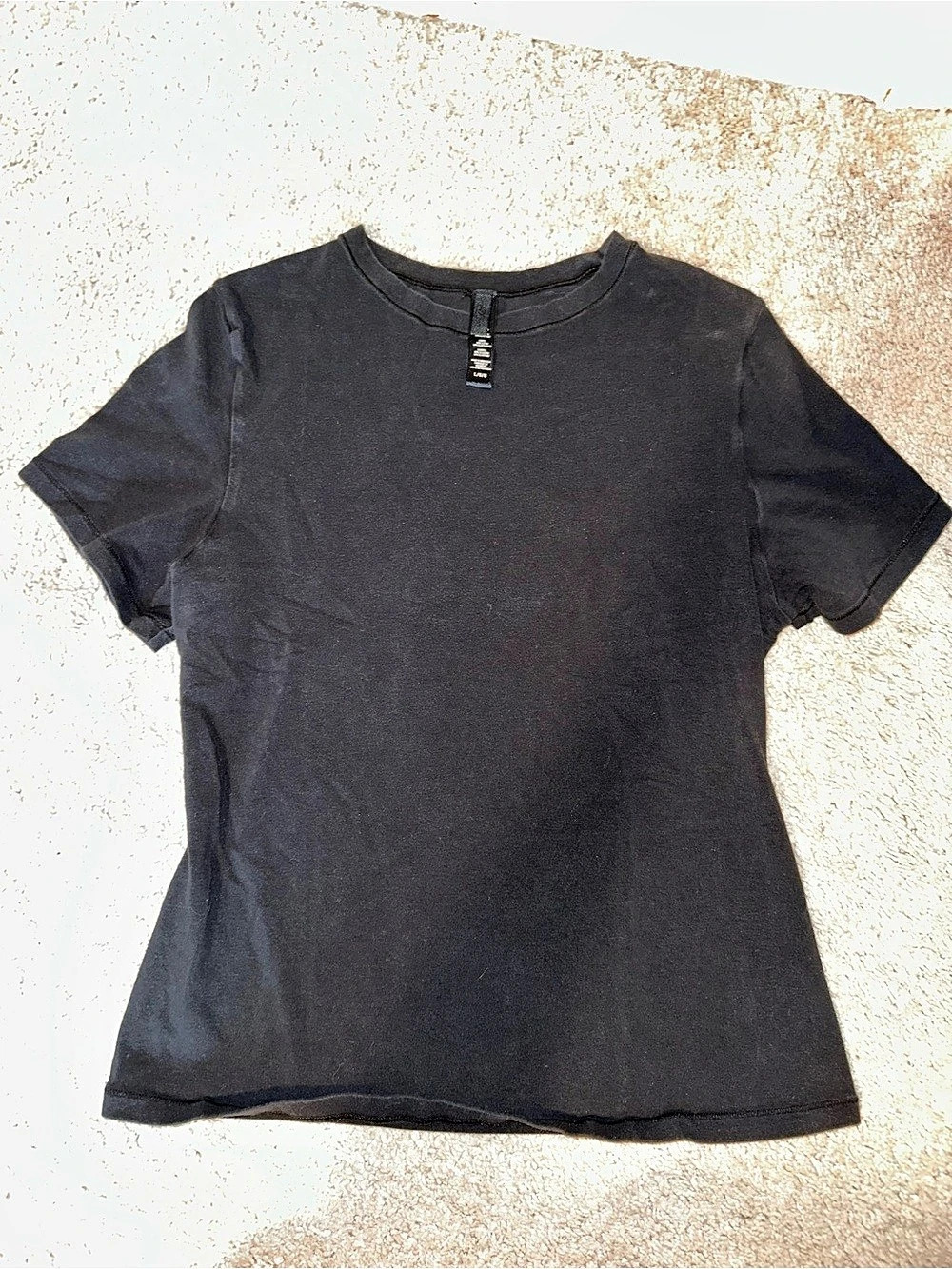 SKIMS fits everybody T-Shirt Short Sleeve Tee Black Large